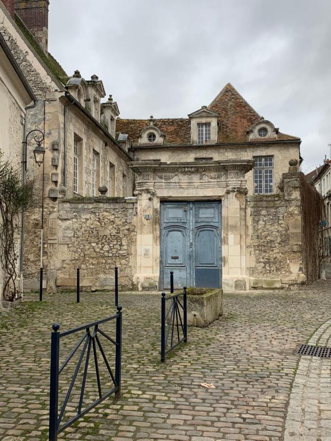 La Maison Saint Joseph Hotel Crépy-en-Valois Buitenkant foto