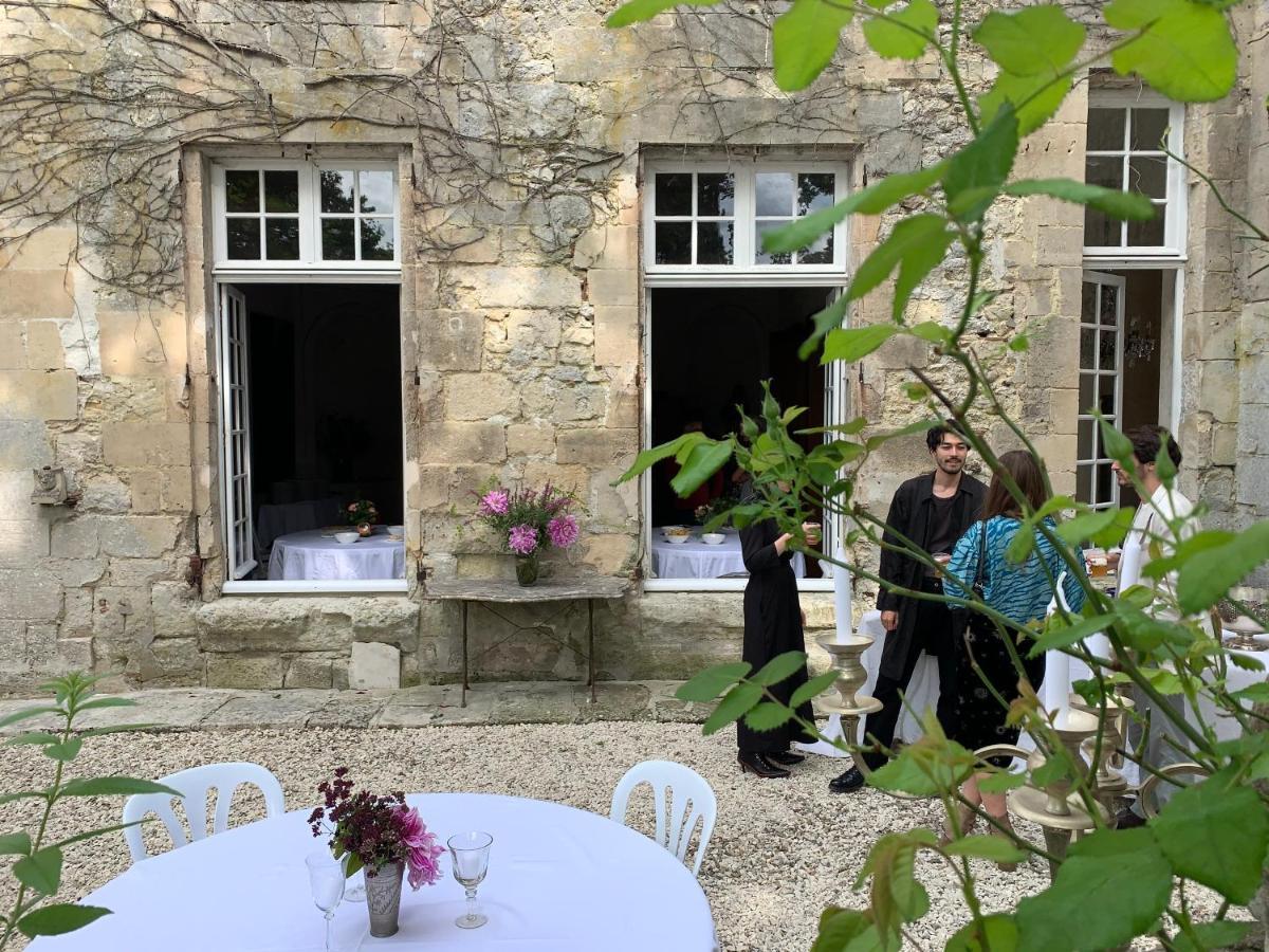 La Maison Saint Joseph Hotel Crépy-en-Valois Buitenkant foto