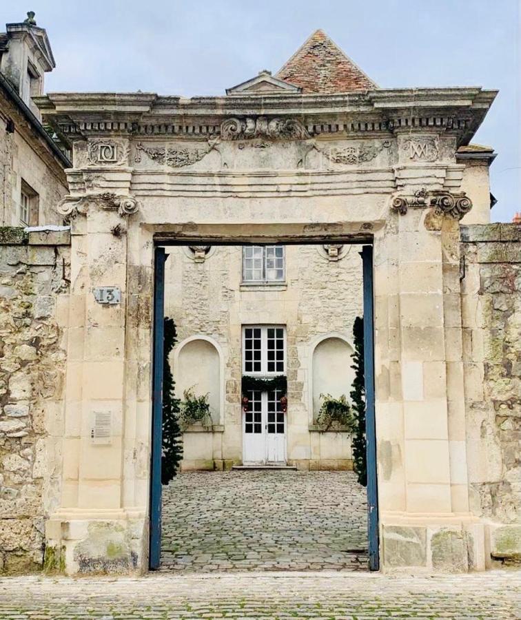 La Maison Saint Joseph Hotel Crépy-en-Valois Buitenkant foto